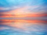 夕阳下的海洋