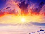 夕阳下的雪山