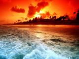 夕阳下的浪花