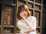 短发气质女生