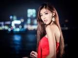 长发美女廖挺伶