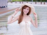甜美气质廖挺伶